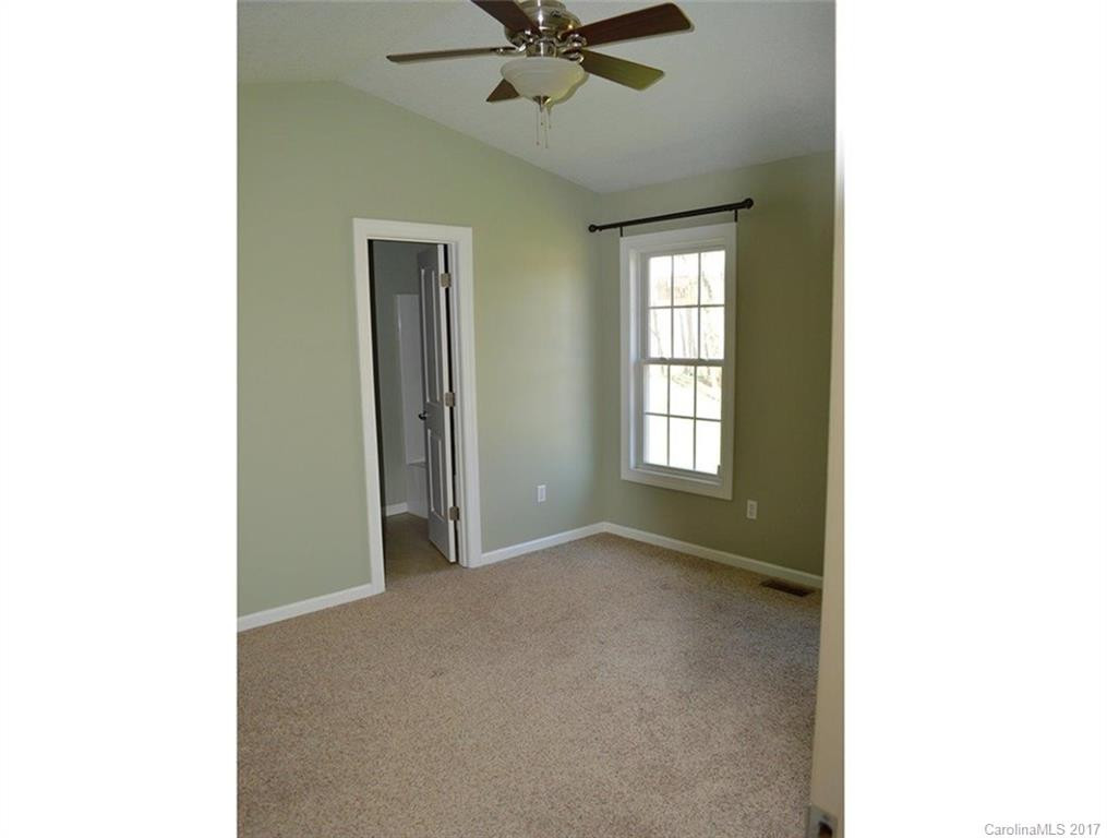 102 Tail Feather Lane - Photo 4