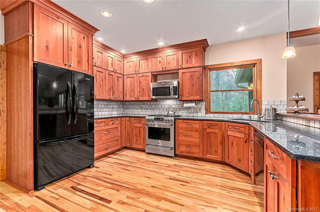 334 Cedar Crest Drive - Photo 6