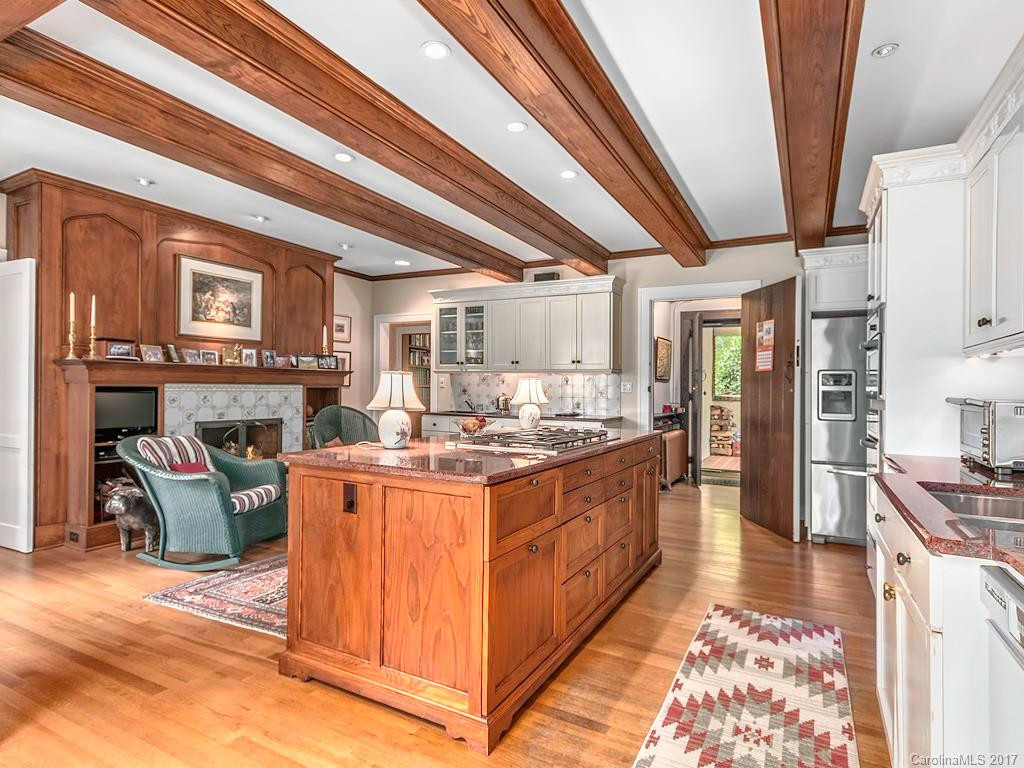 410 Vanderbilt Road #25 - Photo 7