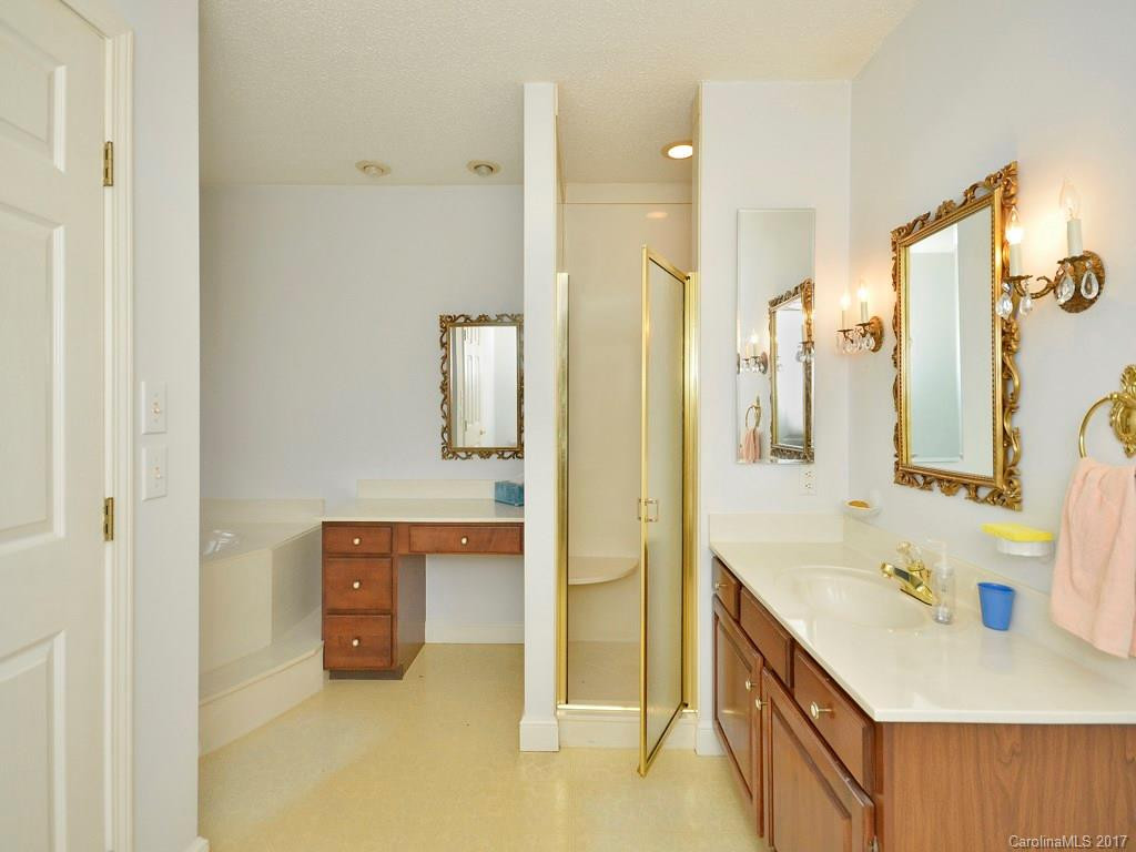 1292 Glen Cannon Drive - Photo 15