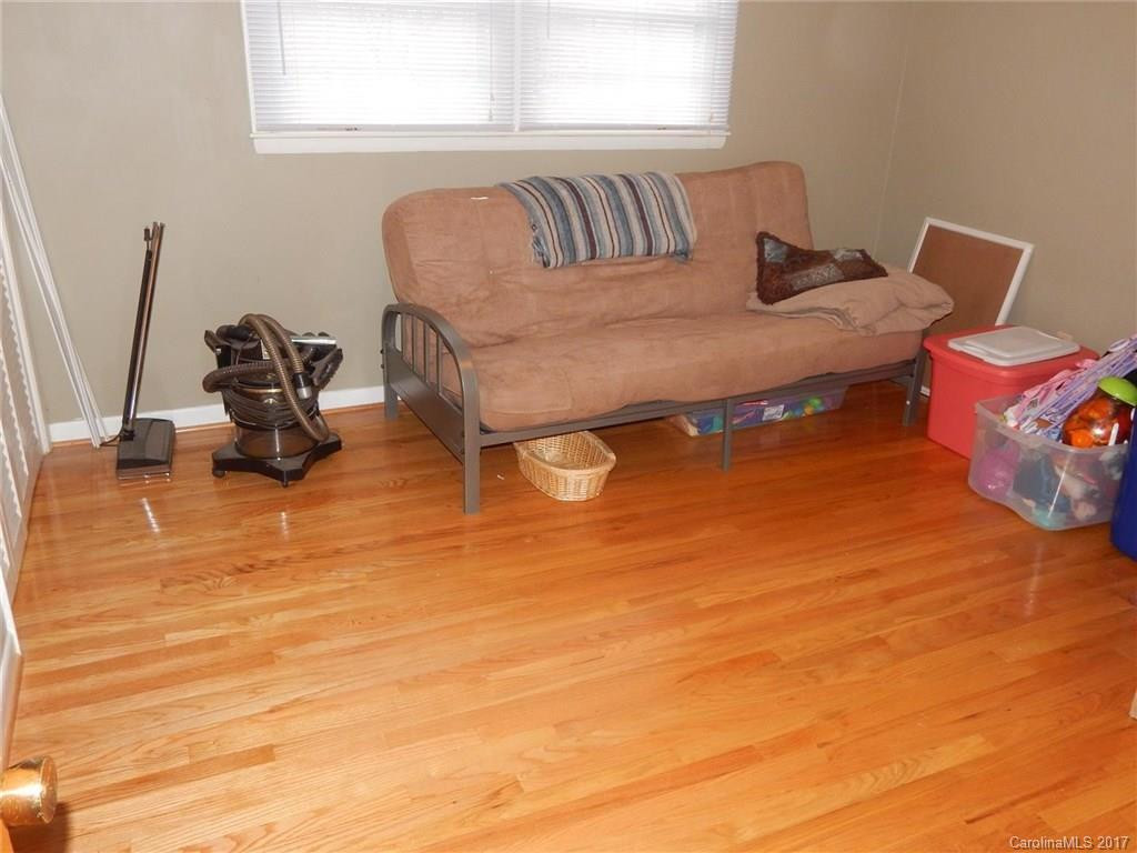 21 Summit Drive - Photo 11