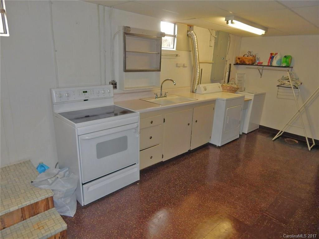 21 Summit Drive - Photo 12