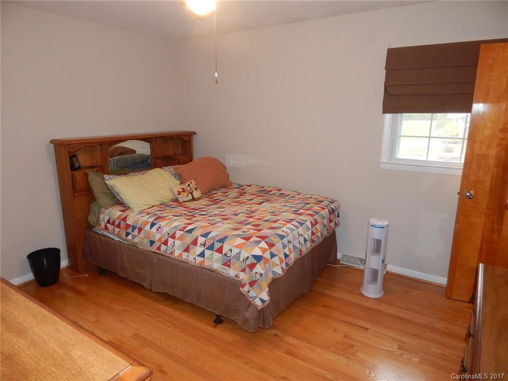 21 Summit Drive - Photo 8
