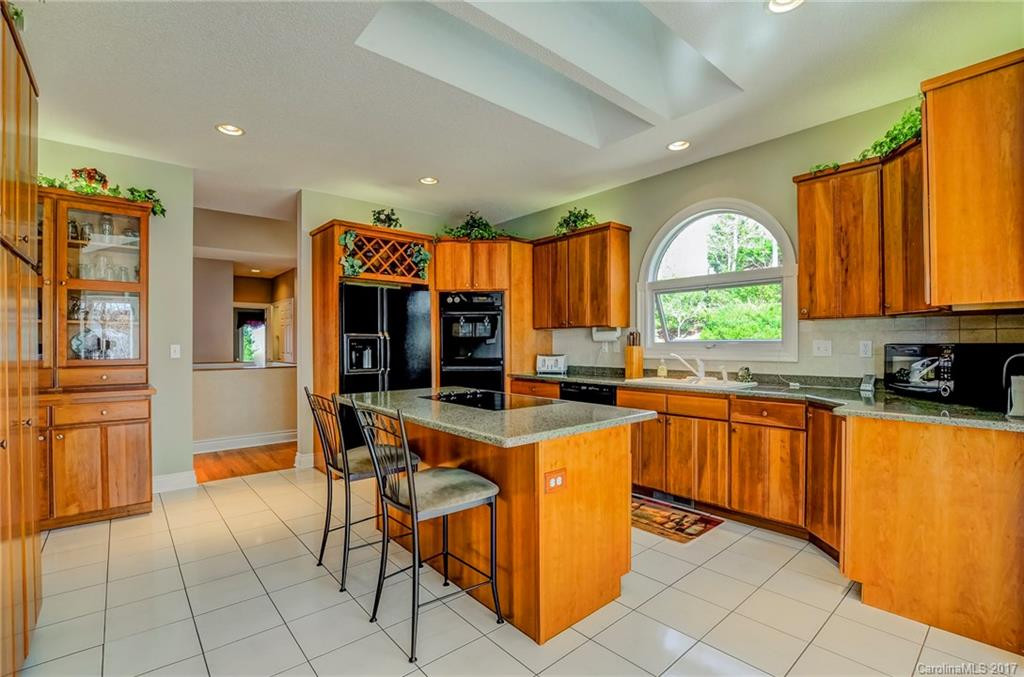 55 Cedar Summit Road - Photo 8