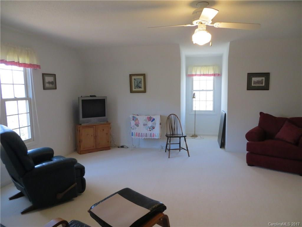 1005 Utsonati Lane #L16U40 - Photo 17