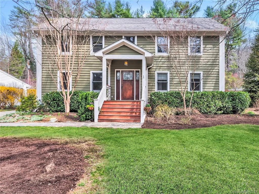 32 Griffing Boulevard