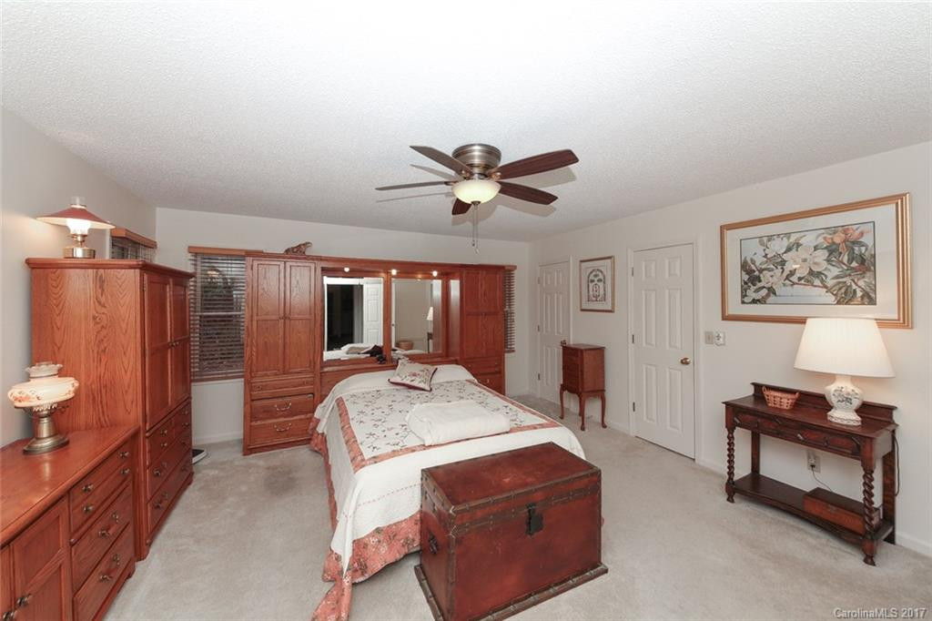15 Delacy Drive - Photo 12