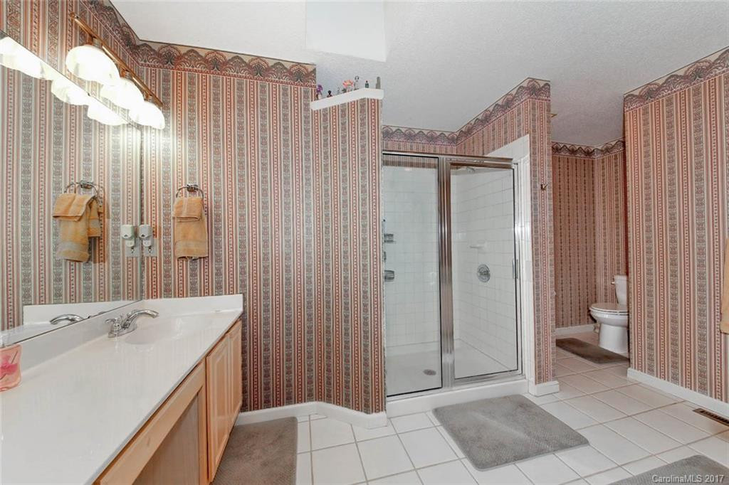 15 Delacy Drive - Photo 13