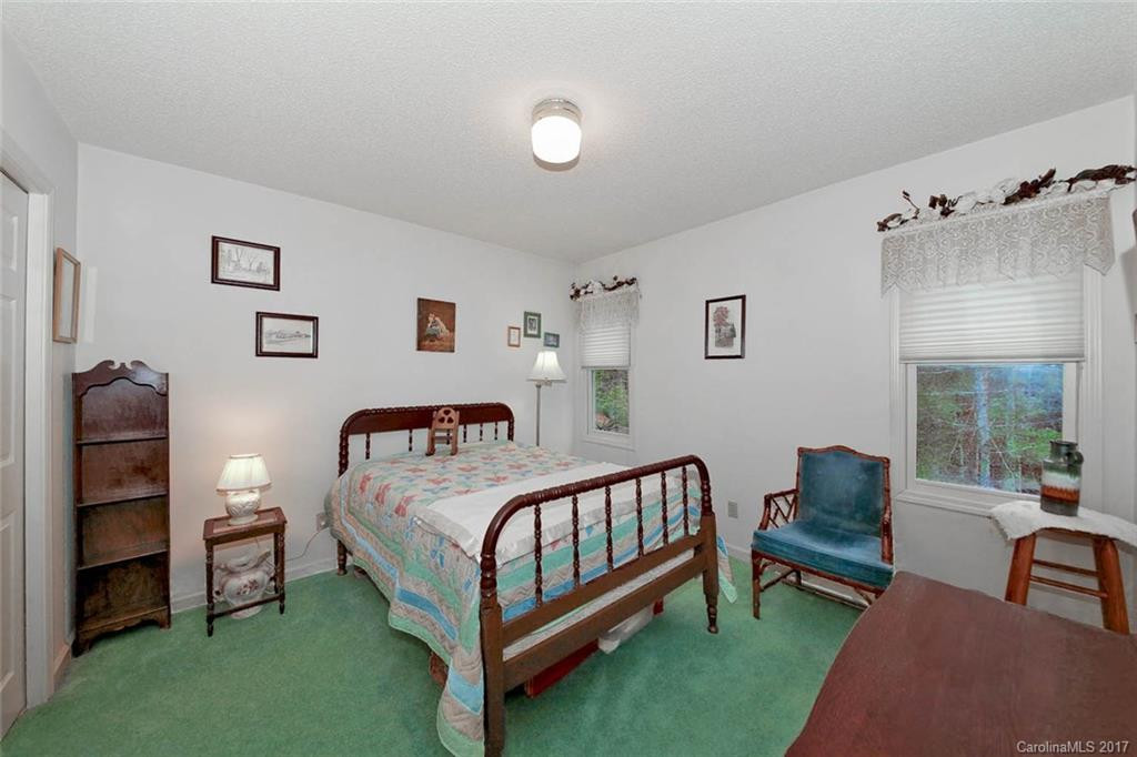 15 Delacy Drive - Photo 16