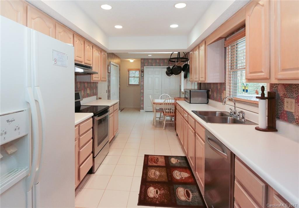 15 Delacy Drive - Photo 10
