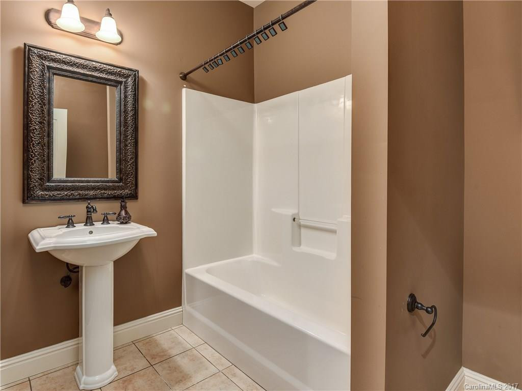 12 Willowside Court #7 - Photo 19