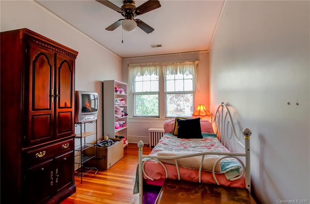 605 Fairview Road - Photo 17