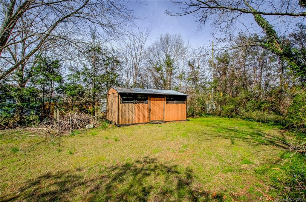 605 Fairview Road - Photo 23