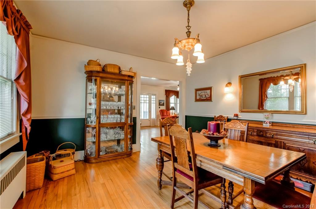 605 Fairview Road - Photo 10