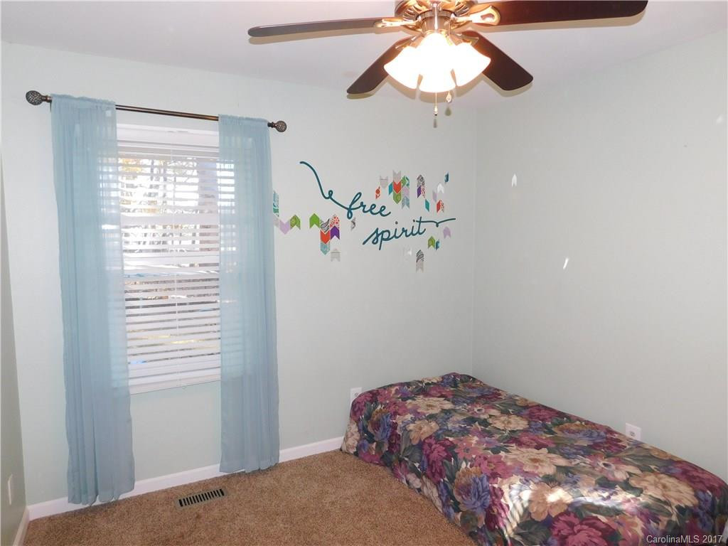 190 Timberlane Drive - Photo 8