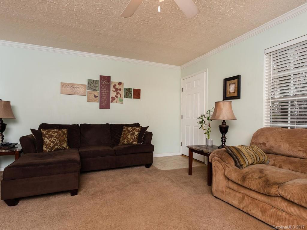 721 Halsbury Avenue #SR1386 - Photo 2