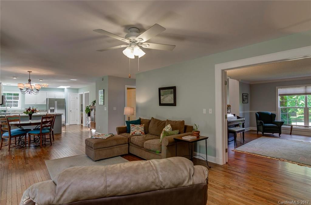 10 Southbrook Drive - Photo 9