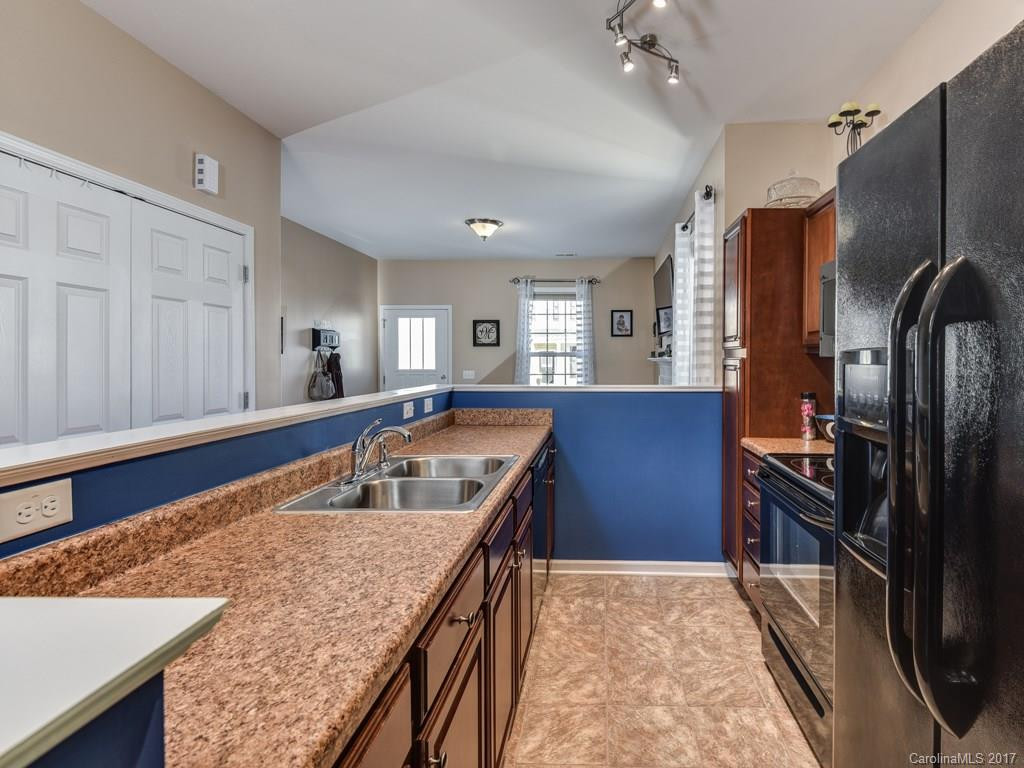 30 Manderley Way - Photo 6