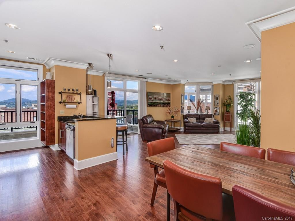 21 Battery Park Avenue #506 - Photo 5