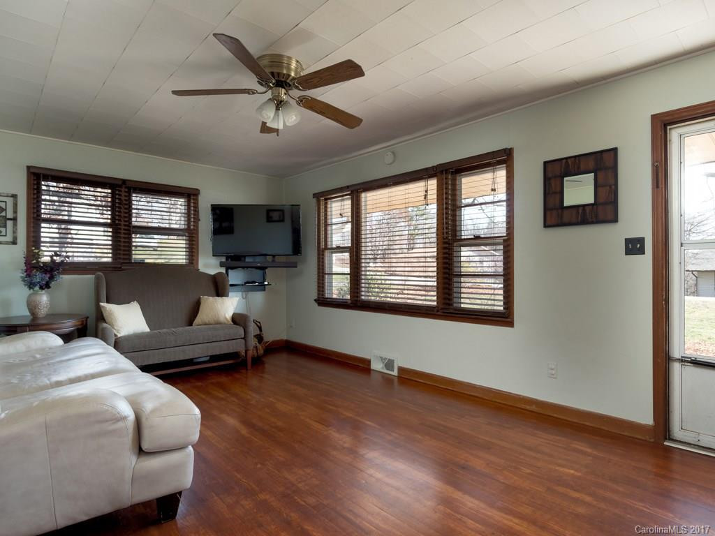 314 Hi Alta Avenue - Photo 2