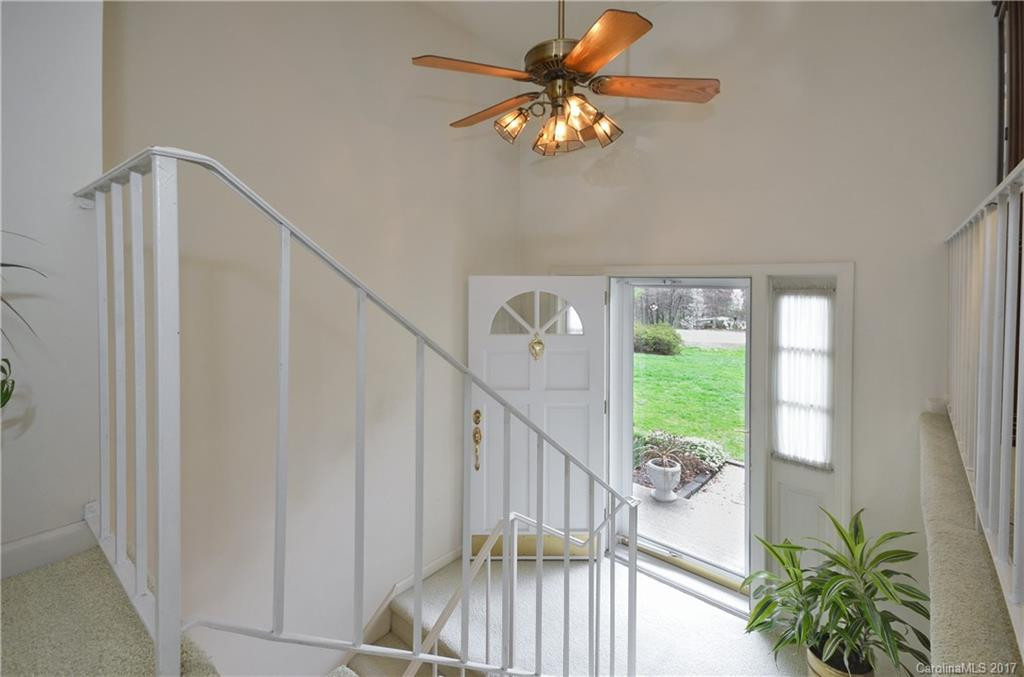 110 Whisperwood Circle #0.67 - Photo 2
