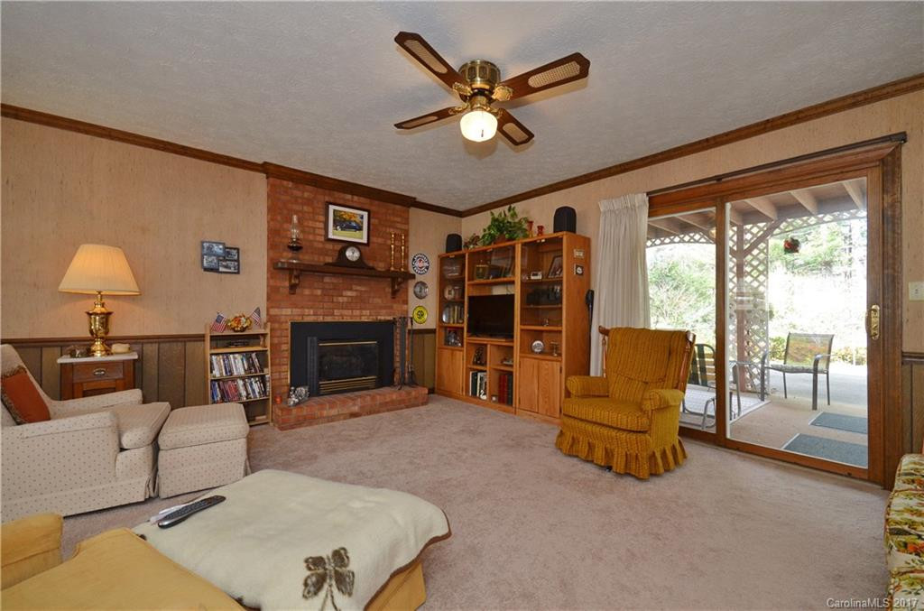 110 Whisperwood Circle #0.67 - Photo 13