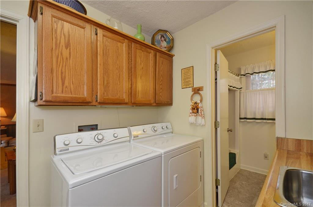 110 Whisperwood Circle #0.67 - Photo 15
