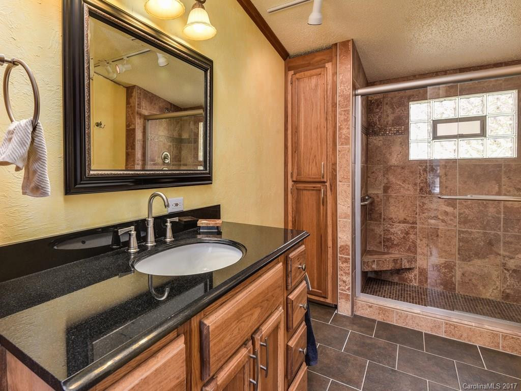 121 Walnut Drive - Photo 11