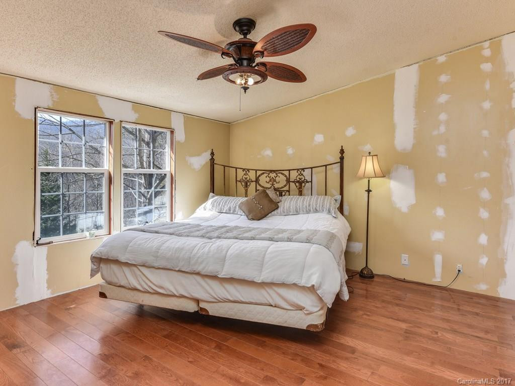 121 Walnut Drive - Photo 10
