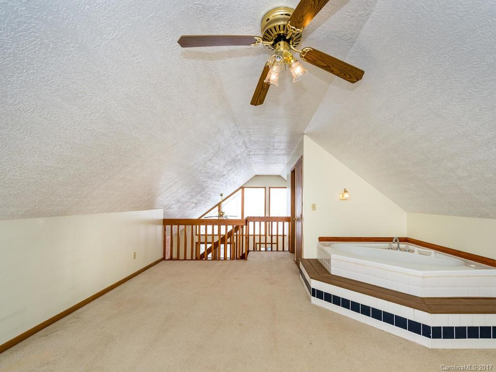 396 Hidden Creek Lane - Photo 18