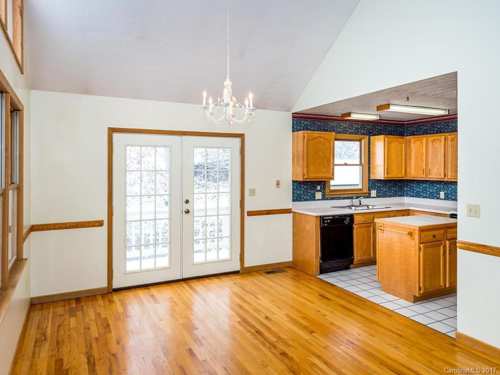 396 Hidden Creek Lane - Photo 4
