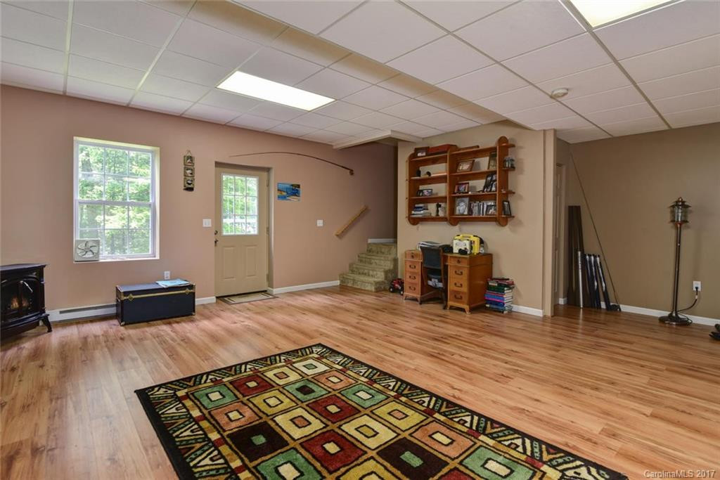 49 Whitaker Circle - Photo 17