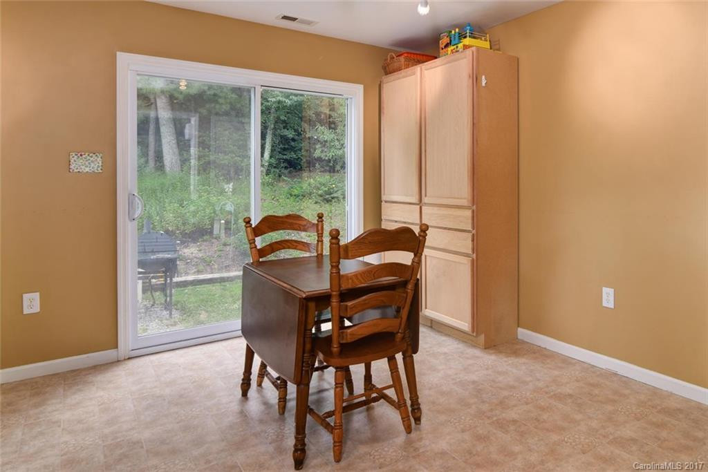 49 Whitaker Circle - Photo 7