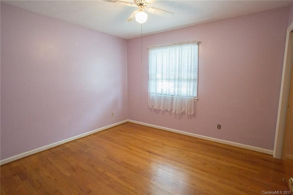 410 Old Mars Hill Highway - Photo 14