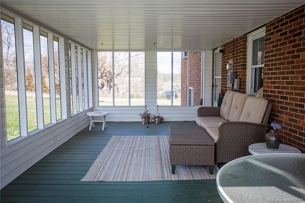 410 Old Mars Hill Highway - Photo 18