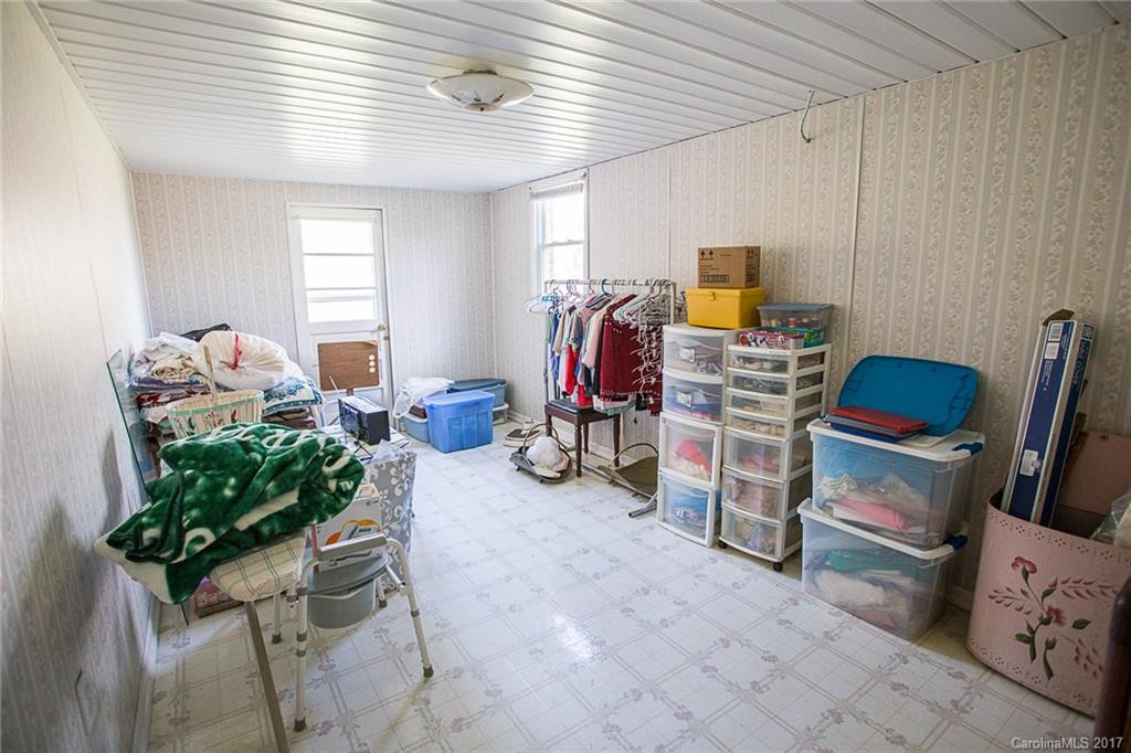 410 Old Mars Hill Highway - Photo 19