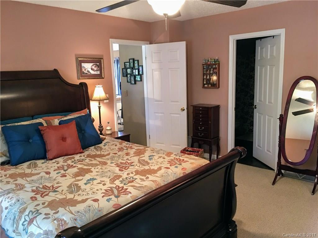 26 Clayton Drive - Photo 9