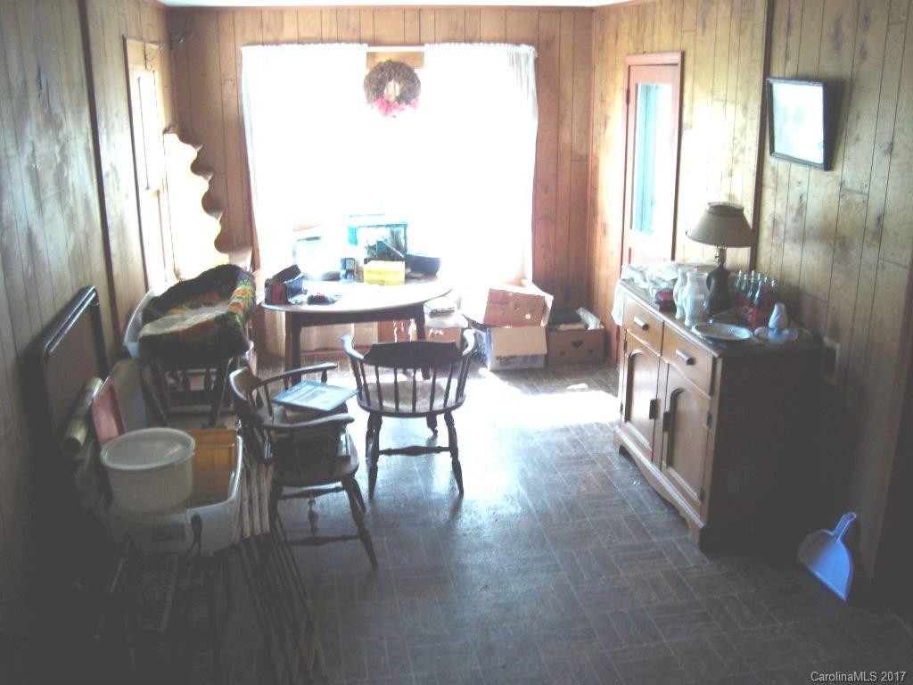 1454 US Hwy 176 Highway - Photo 21