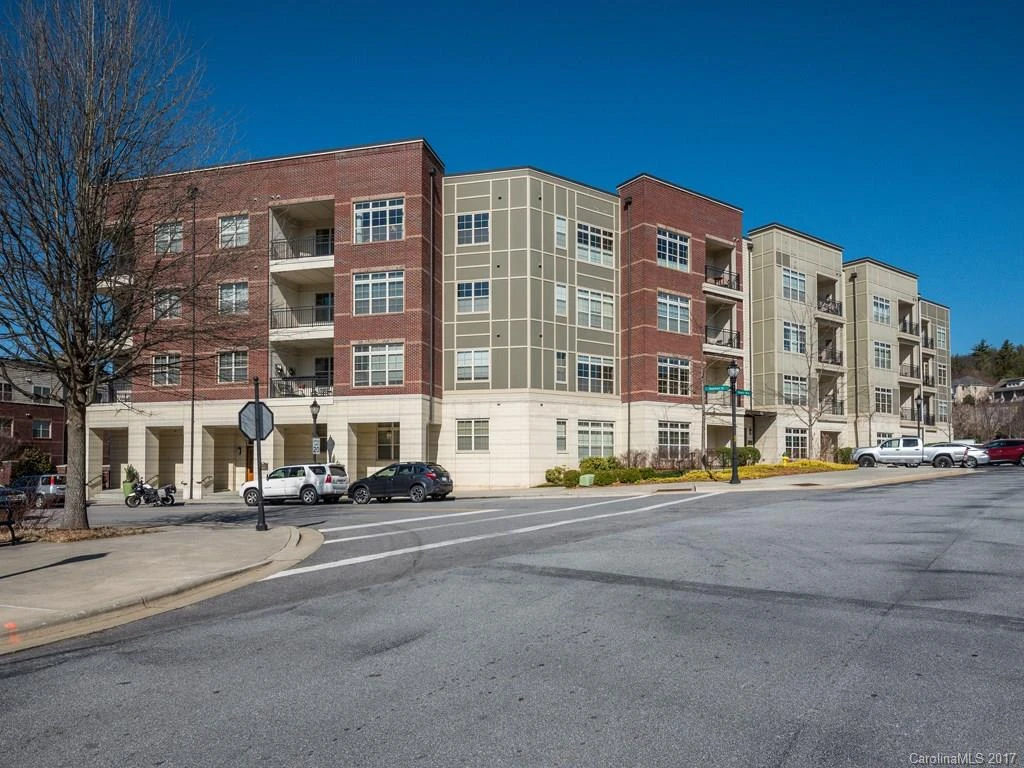 42 Schenck Parkway #104