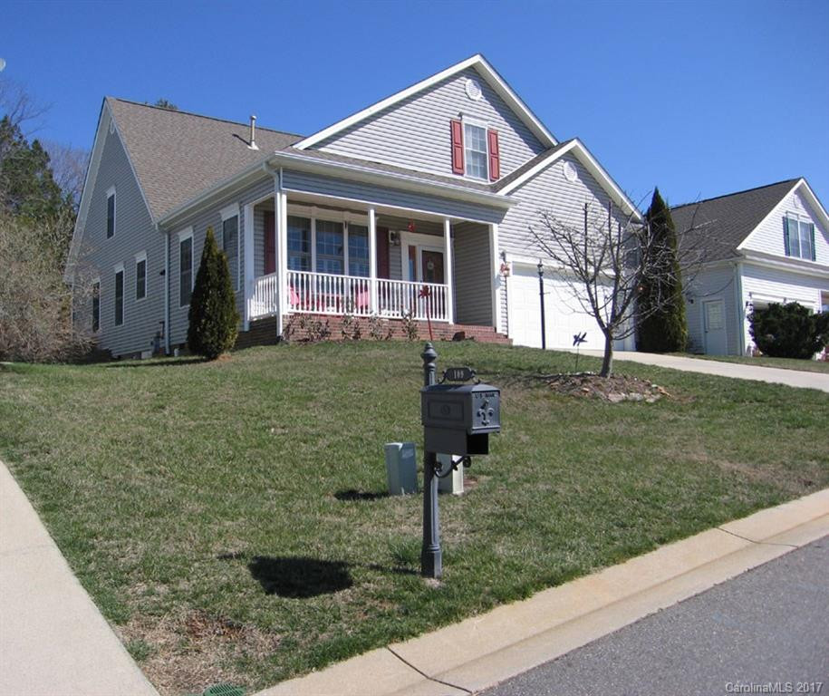 107 Willow Oak Drive