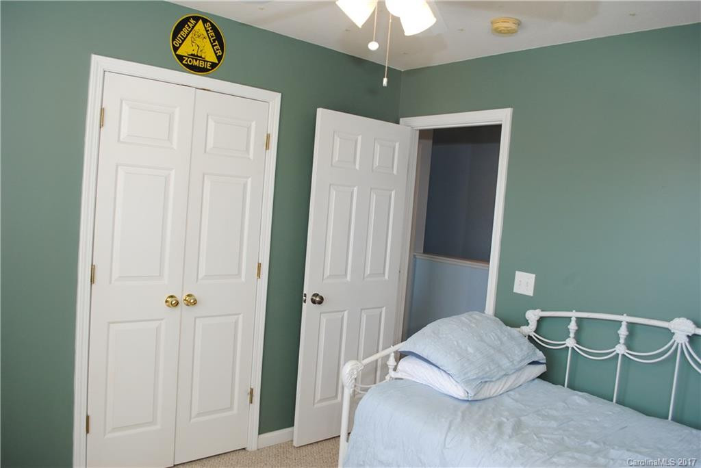 31 Birkshire Way #12 - Photo 13