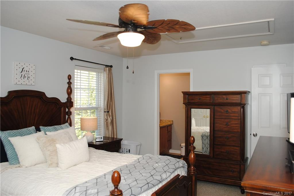31 Birkshire Way #12 - Photo 18