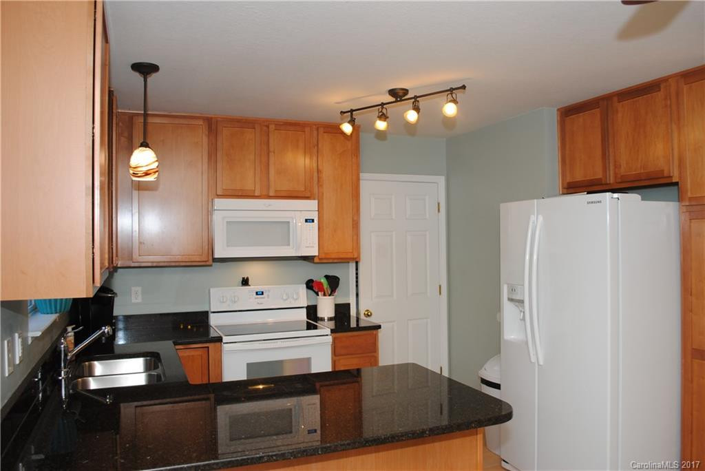 31 Birkshire Way #12 - Photo 22