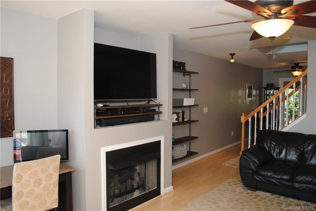 31 Birkshire Way #12 - Photo 4