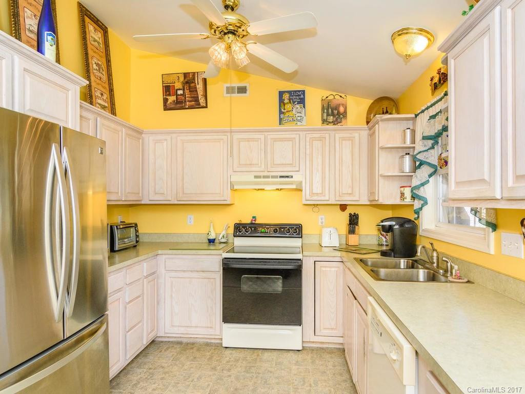 12 Curtis Drive - Photo 10