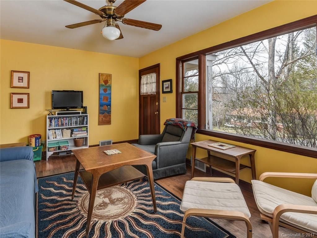 28 Rex Drive - Photo 5