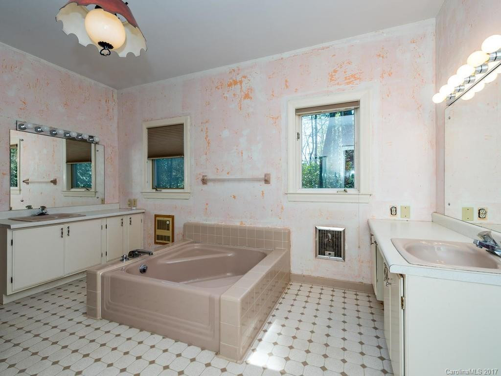 336 Fairway Drive - Photo 11
