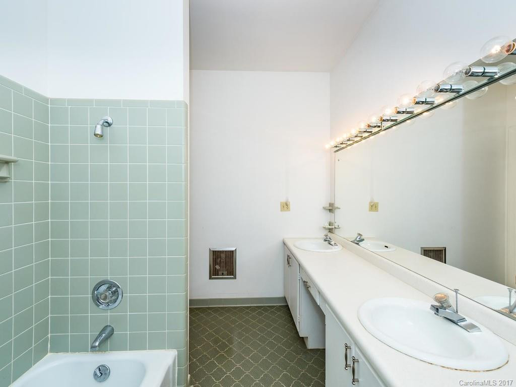 336 Fairway Drive - Photo 15