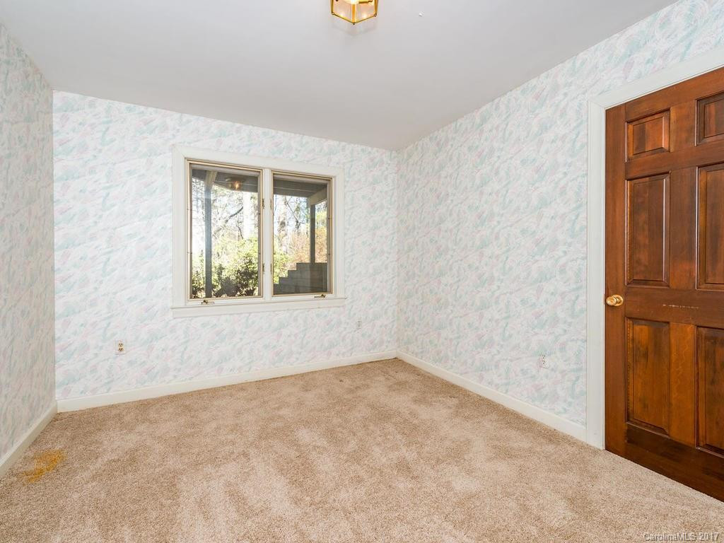 336 Fairway Drive - Photo 19