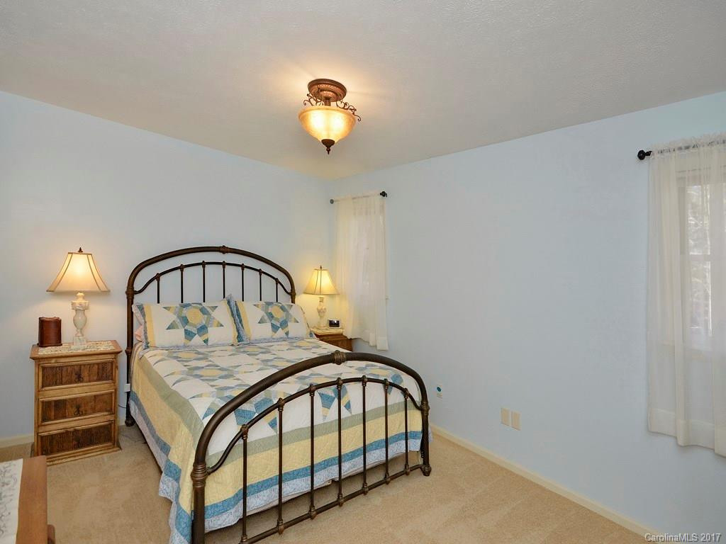 708 Dawnwood Lane - Photo 11